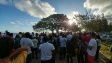  Pomponette : Aret Kokin Nu Laplaz organise une cérémonie de lever du drapeau 
