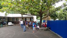 Les parents d’élèves réclament la réouverture de l’école primaire de Chitrakoot 