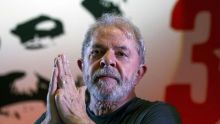 Lula aux portes de la prison dans un Brésil divisé