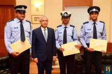 Jumeaux nés au poste de police de Roche-Bois : la policière Pooja Adhin félicitée par le Premier ministre