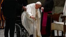 La démission d'un pape ne doit pas devenir une mode, dit François