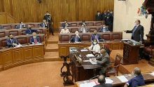 Parlement : Shakeel Mohamed suspendu pour quatre séances 