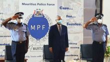 Covid-19 : Pravind Jugnauth rencontre les «frontliners» de la force policière