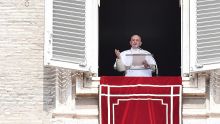 Le pape François bloqué dans un ascenseur au Vatican