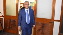 «Aucun remaniement ministériel», assure le PM à ses collaborateurs