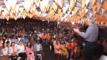 Pravind Jugnauth à Curepipe : «Zot program legaliz gandia fer zeness rant dan nissa»