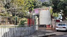 Deux réservoirs de 30 000 litres installés par la CWA à Vallée-des-Prêtres