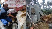 Bâtisse détruite par un chêne en plein cyclone - Samad Ozeer : «Aidez-moi à construire une nouvelle maison svp» 