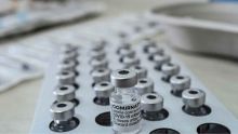 Au moins 15 millions de doses de vaccins anti-Covid jetées depuis mars aux Etats-Unis