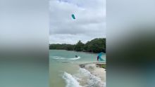 Kite Surfing à Trou-d’Eau-Douce par temps cyclonique