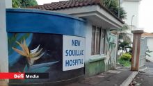 Dans la cour de l’hôpital de Souillac : la lourde attente d'une quinzaine de patients positifs au Covid-19 