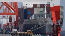 Trump annonce au moins 25% de surtaxe sur les produits d'une douzaine de pays, dont le Japon 