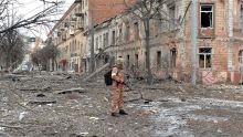 Ukraine: au moins neuf personnes tuées dans un bombardement à Soumy