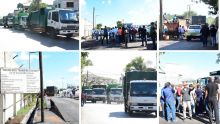 [En images] Roche-Bois : sit-in des éboueurs de la mairie de Port-Louis