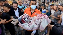Israël rejette une pause humanitaire à Gaza, frappe mortelle sur une ambulance