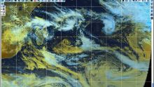 Météo : une perturbation tropicale pourrait s’intensifier et passer entre Rodrigues et Maurice