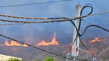 [En images] Incendie sur la montagne des Signaux