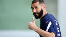 Foot: Karim Benzema annonce la fin de sa carrière en équipe de France 