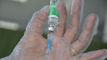 Vaccin Oxford-AstraZeneca : une étude sera réalisée sur les patients mauriciens  