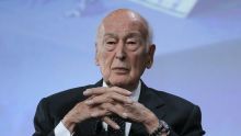 L'ancien président français Giscard d'Estaing est mort du Covid-19