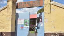«Intoxication alimentaire» à l’école Villiers René :  prélèvement des échantillons de nourriture de la cantine