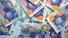 Commerce régional: Le marché sud-africain à risque face à un rand chancelant