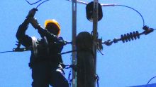 Coupures d’électricité dans plusieurs régions ce dimanche : les explications de Shamshir Mukoon