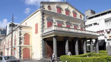Rénovation du Théâtre de Port-Louis: des firmes privées approchées
