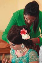 Isha, coiffeuse et esthéticienne: la beauté à domicile