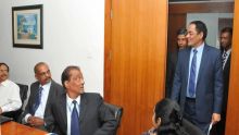 Vishnu Lutchmeenaraidoo reste à la Government House