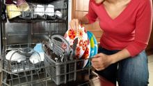 Trois astuces pour désodoriser le lave-vaisselle