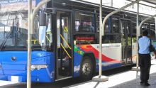 100 bus de la CNT à Rs 405 millions