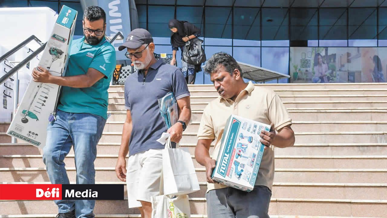 Certains sont repartis avec de l’outillage.