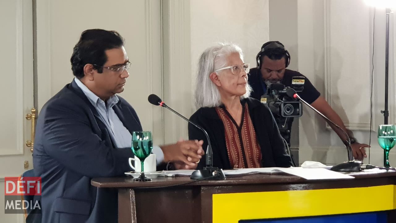 Kevin Ramkaloan et Vidula Nababsing.