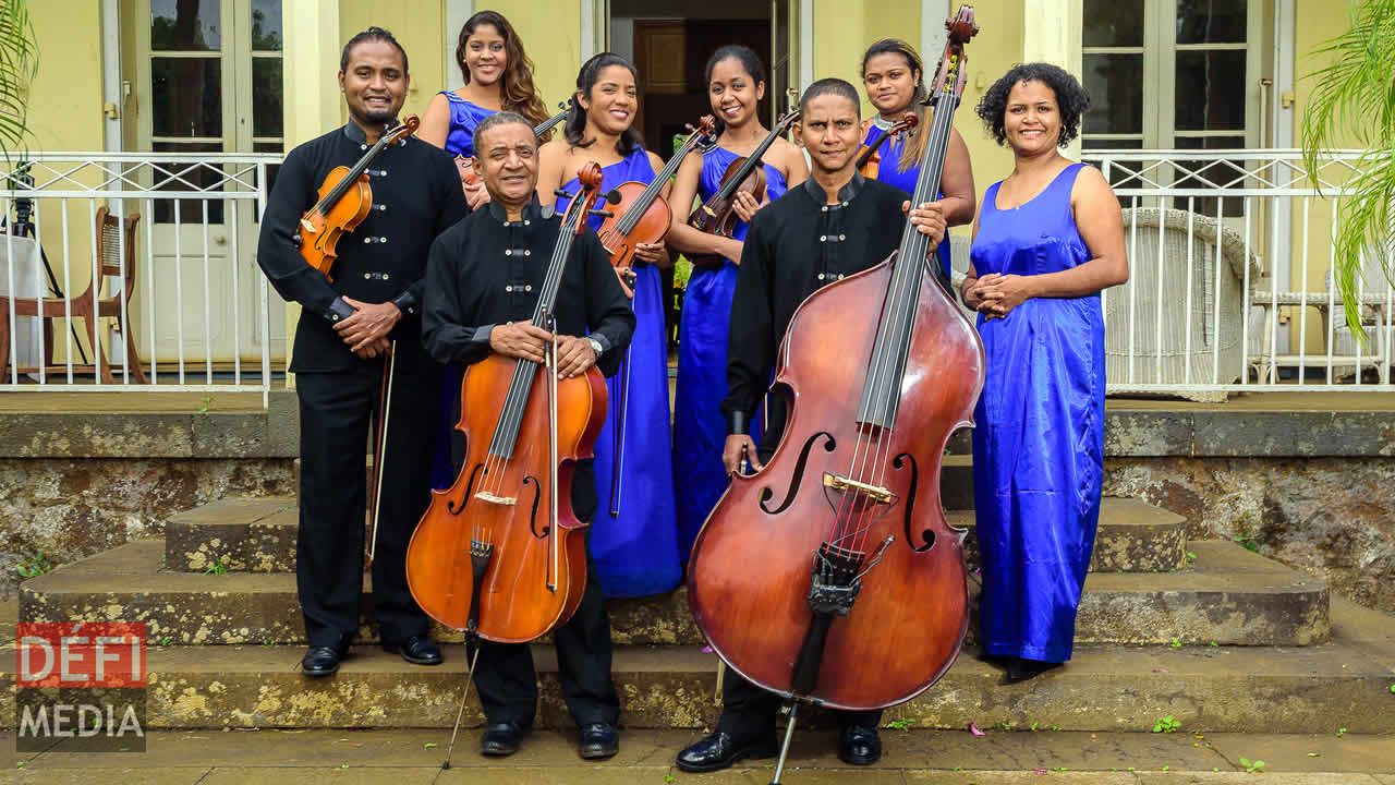 Concert de musique et d'opéra à la Salle des Fêtes pour célébrer la renaissance du Plaza. 