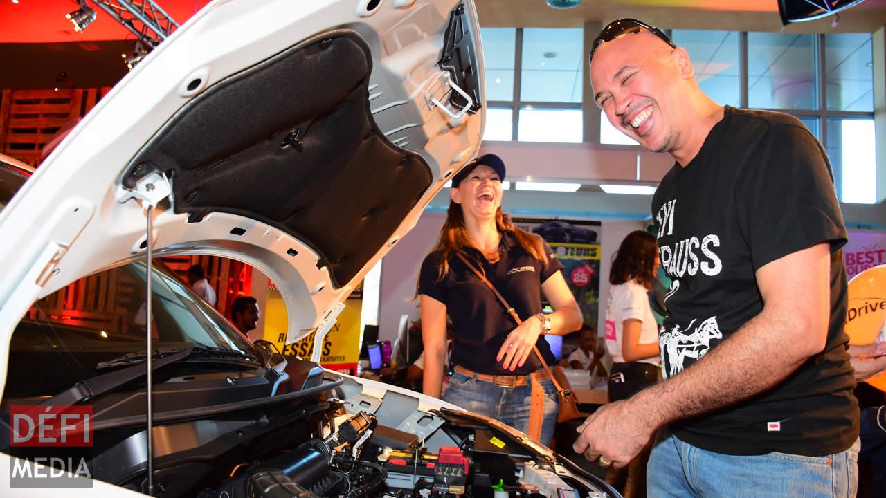 Photo Marjoreland Potiah Salon de l'Automobile