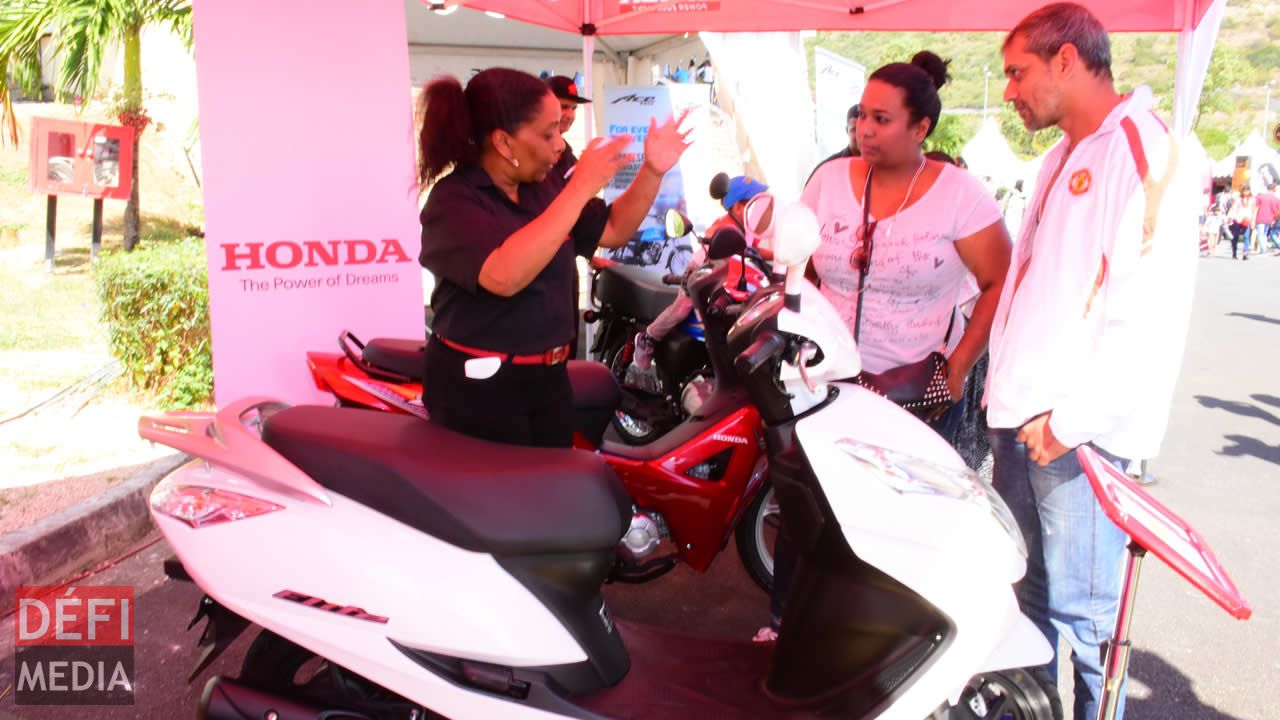 Photo Marjoreland Potiah Salon de l'Automobile