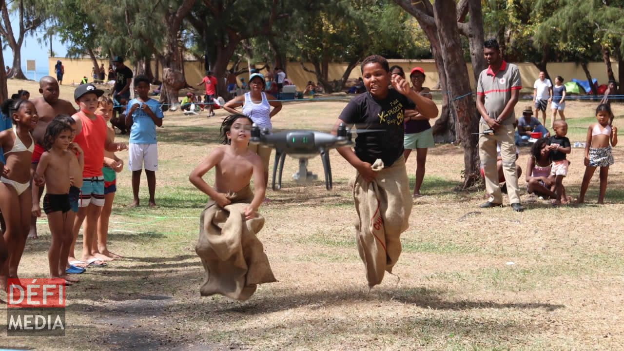 Les jeux d’antan ont fait la joie des grands et des petits. Les jeux d’antan ont fait la joie des grands et des petits.