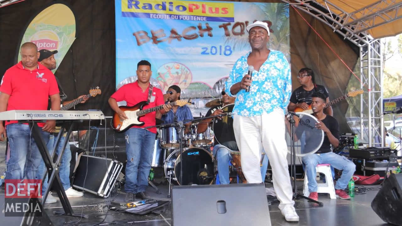 Wilson Felix sur scène. Wilson Felix sur scène.