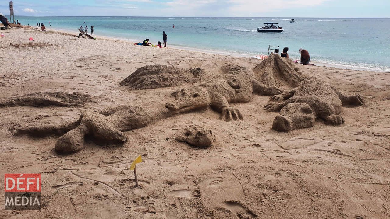 Le crocodile mangeur d’hommes représente le danger du Social Media sur les jeunes d’aujourd’hui. Le crocodile mangeur d’hommes représente le danger du Social Media sur les jeunes d’aujourd’hui.