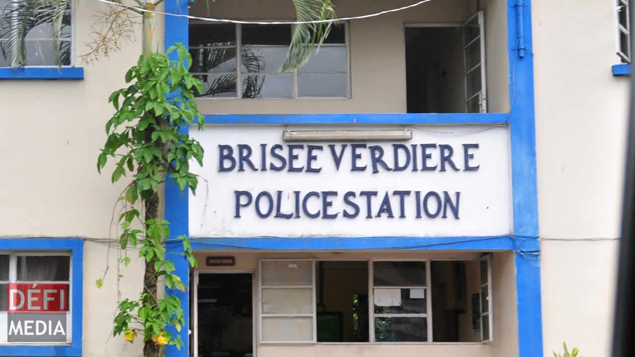 police de Brisée Verdiere