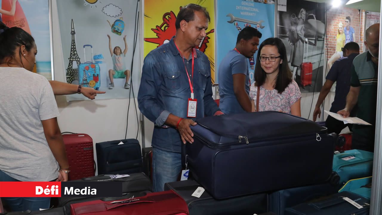 Les valises étaient à l’honneur sur le stand d’AB Desai. Salon du Prêt-à-Partir 2019
