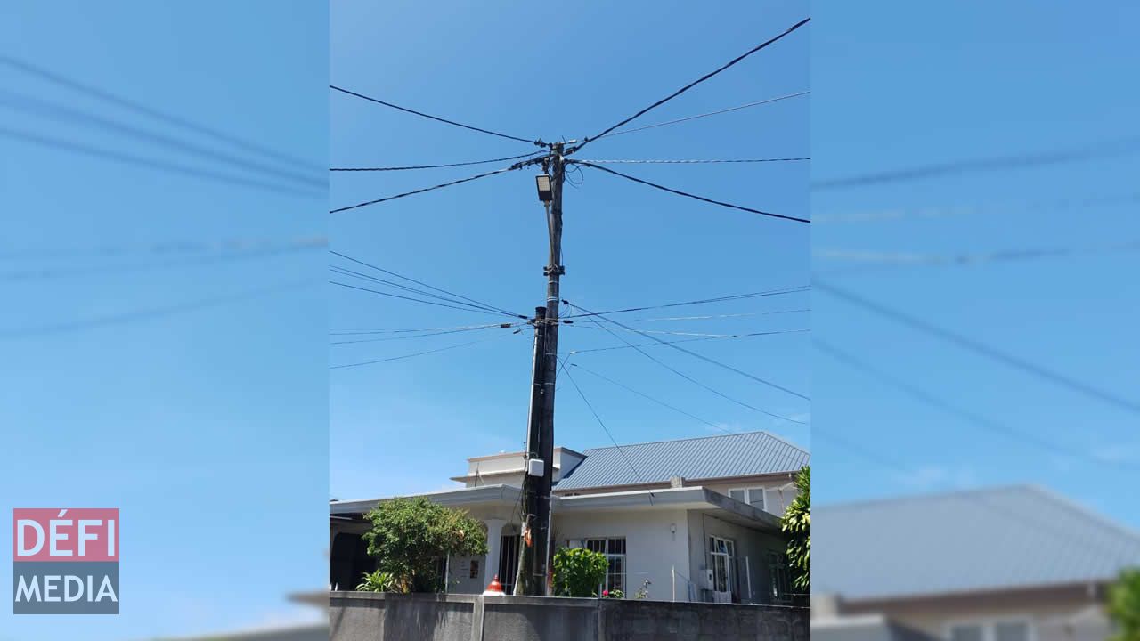 Lampadaire défectueux à Curepipe : le problème résolu en moins d’une journée