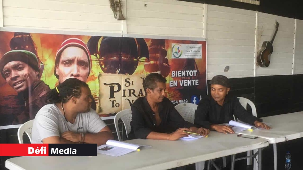 Eric Naraina, Dharmen Rajamahendra et Percy Abraham, membres de la Société Coopérative.