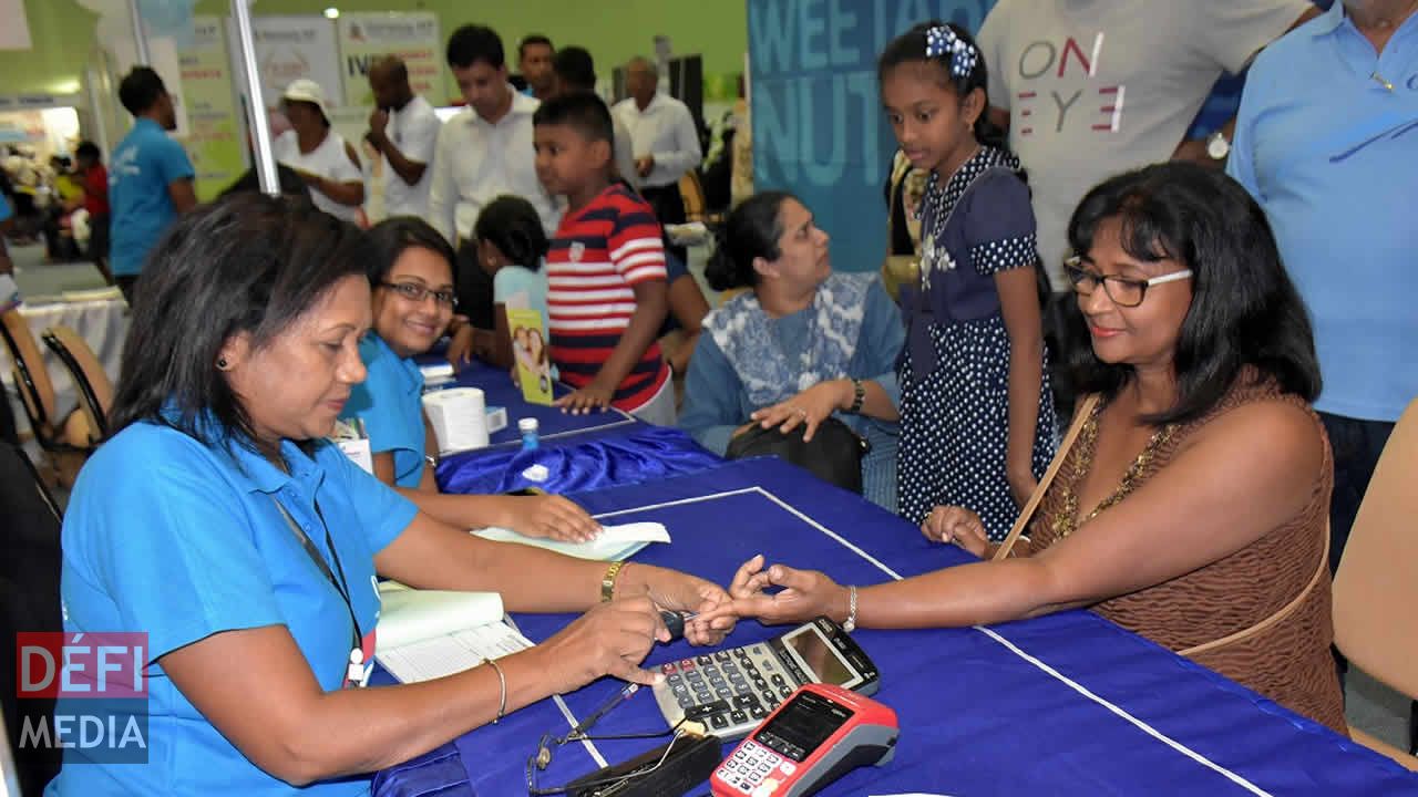 Plusieurs dépistages gratuits étaient proposés sur différents stands. 7e édition du Salon de la Famille et de la Santé