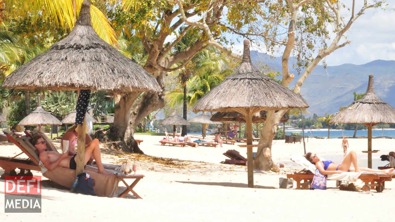 Selon Statistics Mauritius, le secteur du tourisme devrait générer des revenus de Rs 56 milliards en 2016. 