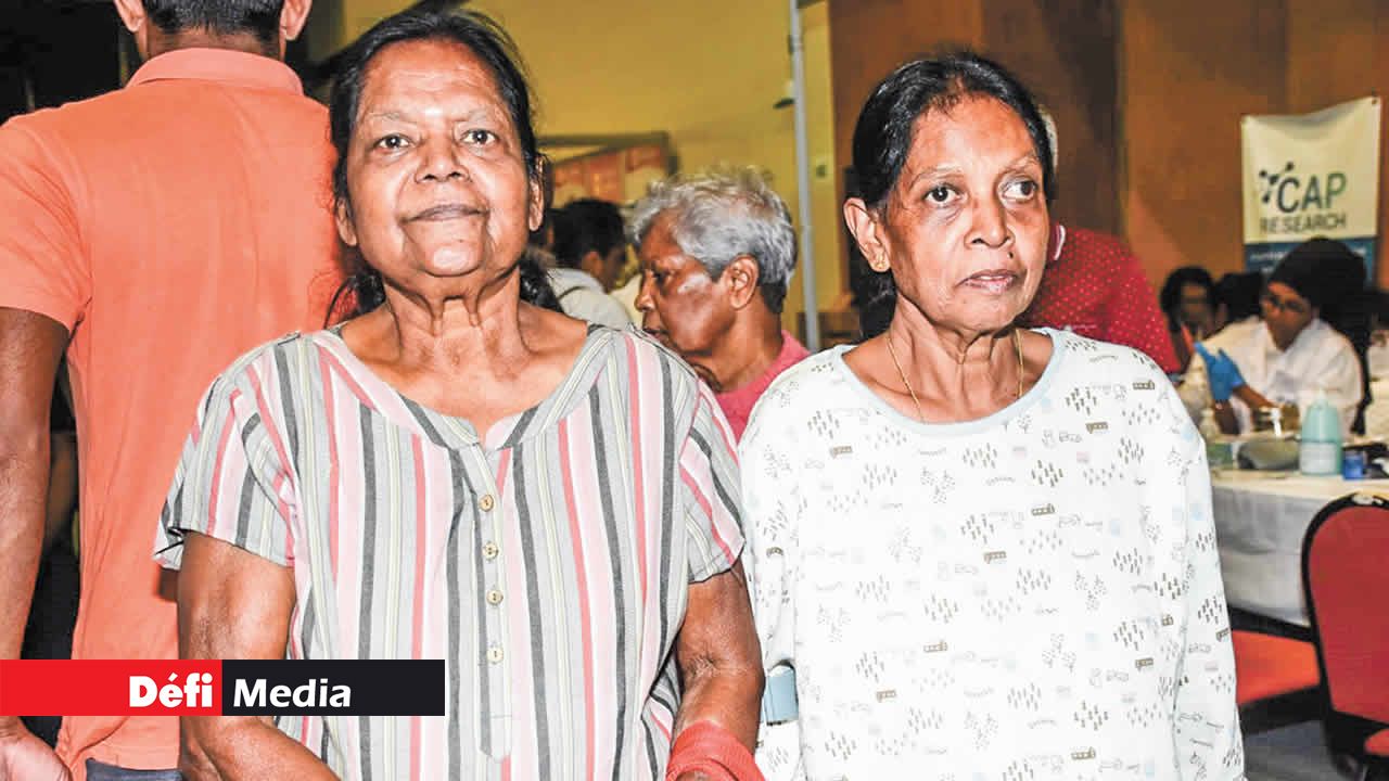 Anjelay Kuppa et sa fille Renuka Abilallah.