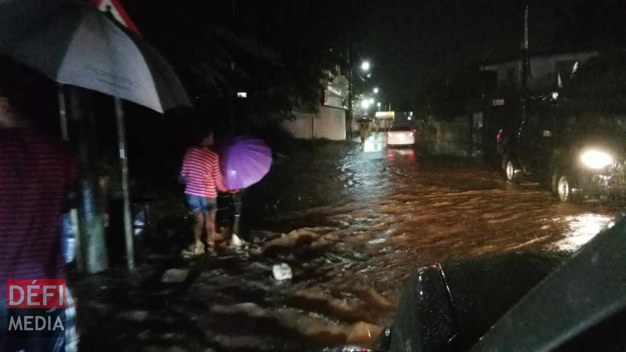 baie-du-tombeau Pluies torrentielles