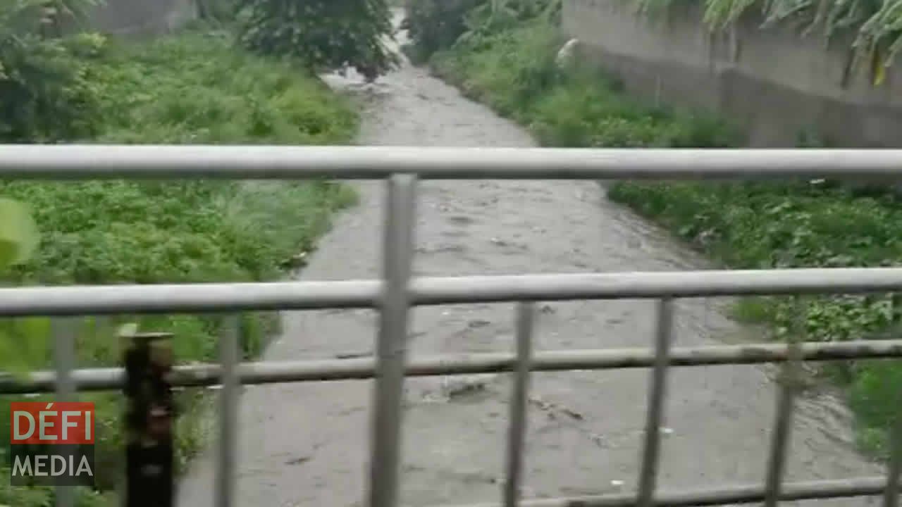 Rivière Lataniers Pluies torrentielles