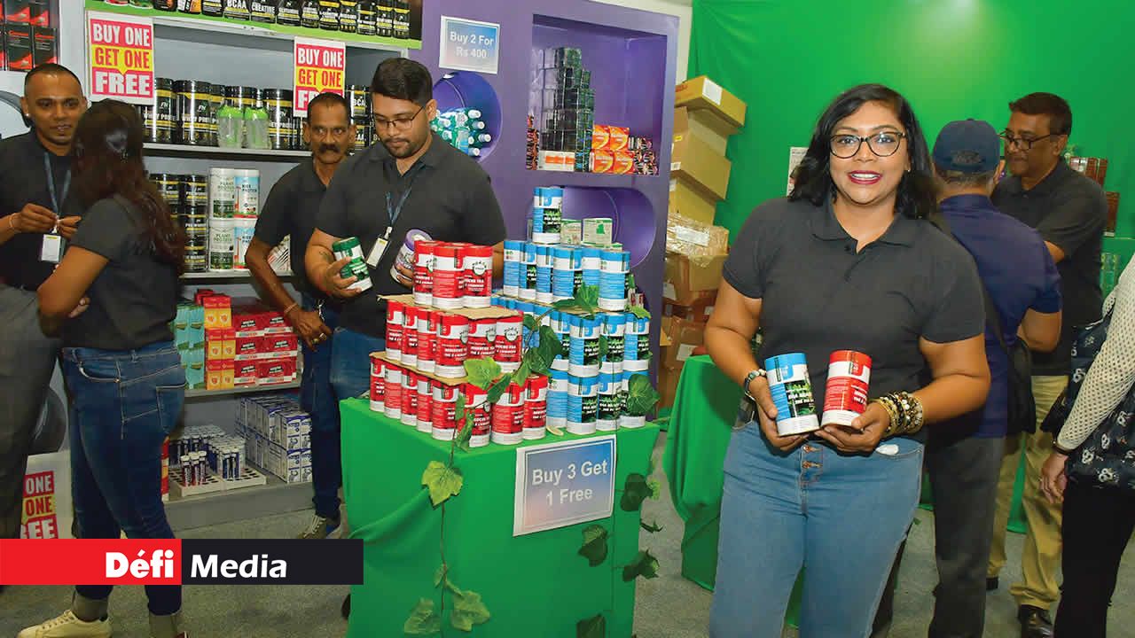 Planet Pharma a proposé au public des infusions de thé ayurvédique à des prix à vous couper le souffle.